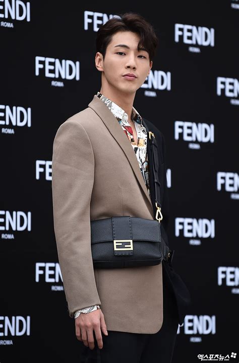 fendi 2019 ji soo